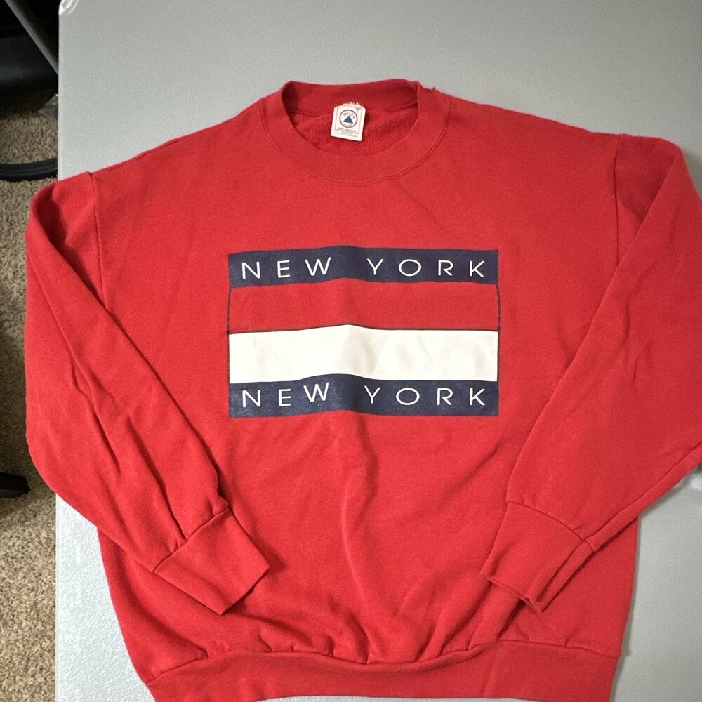 Vintage Delta Men's L Red Fleece Crewneck Pullover Sweatshirt New York Graphic